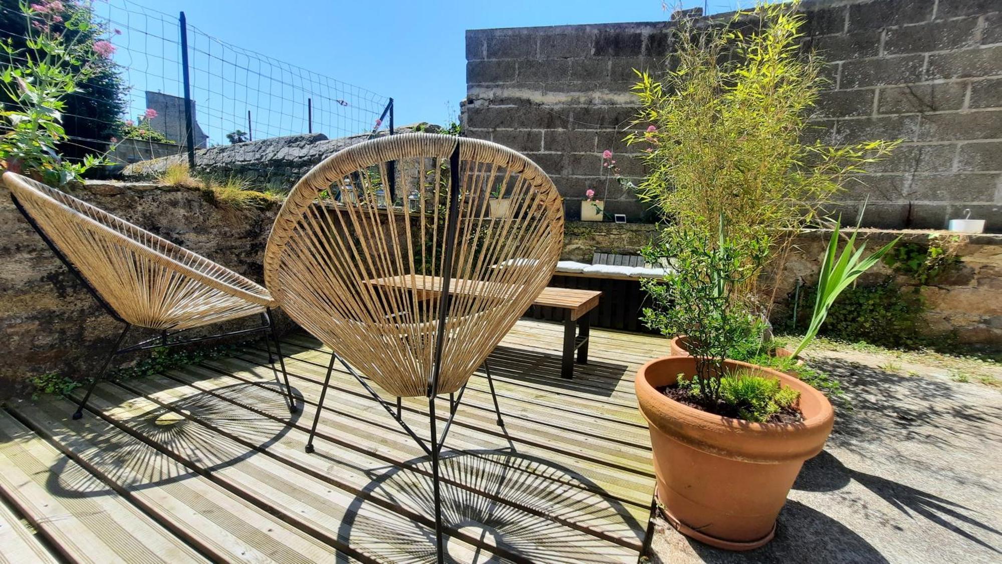 Le Duclos, Appartement Rez-De-Jardin Dinan Centre Εξωτερικό φωτογραφία